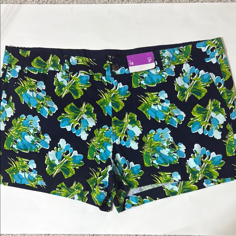 Floral Print Women's Shorts